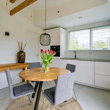Holiday home Radiant With Garden Sint Maartensvlotbrug